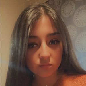 Meet your Posher, Luisa fernanda